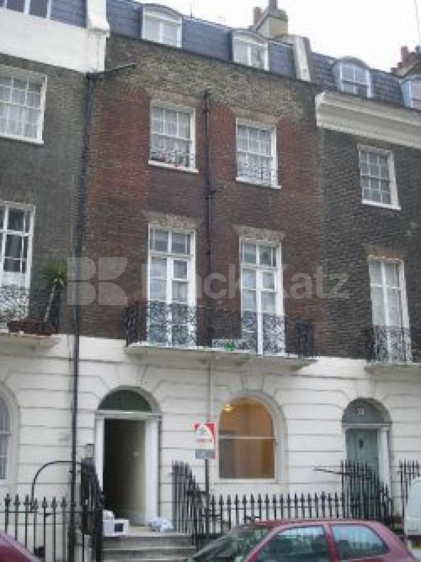 			Studio Apartment, 1 bath, 1 reception Studio			 Mornington Crescent, CAMDEN NW1 NW1